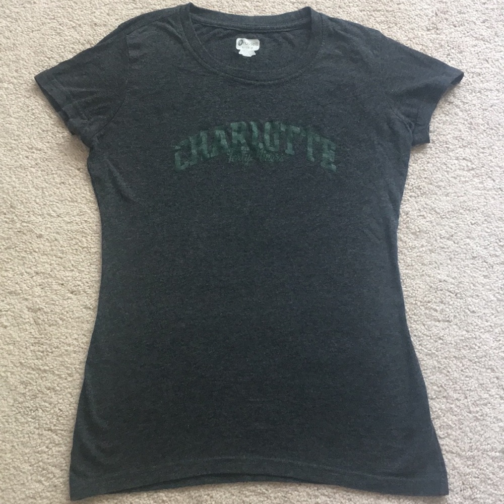 UNC Charlotte womens small tee